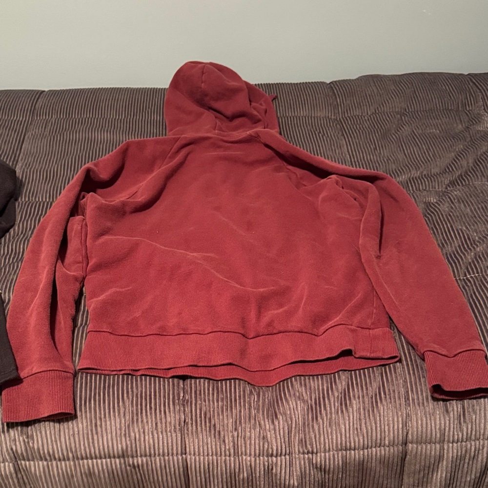 Under Armour Burgundy Pullover Hoodie - Picture 3 of 3